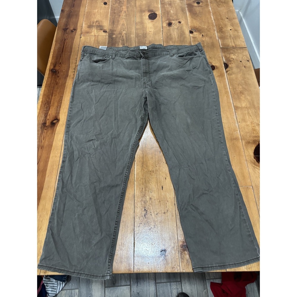 Dockers Men's W52 L32 Khaki Green Straight Fit Flat Front Casual Pants
